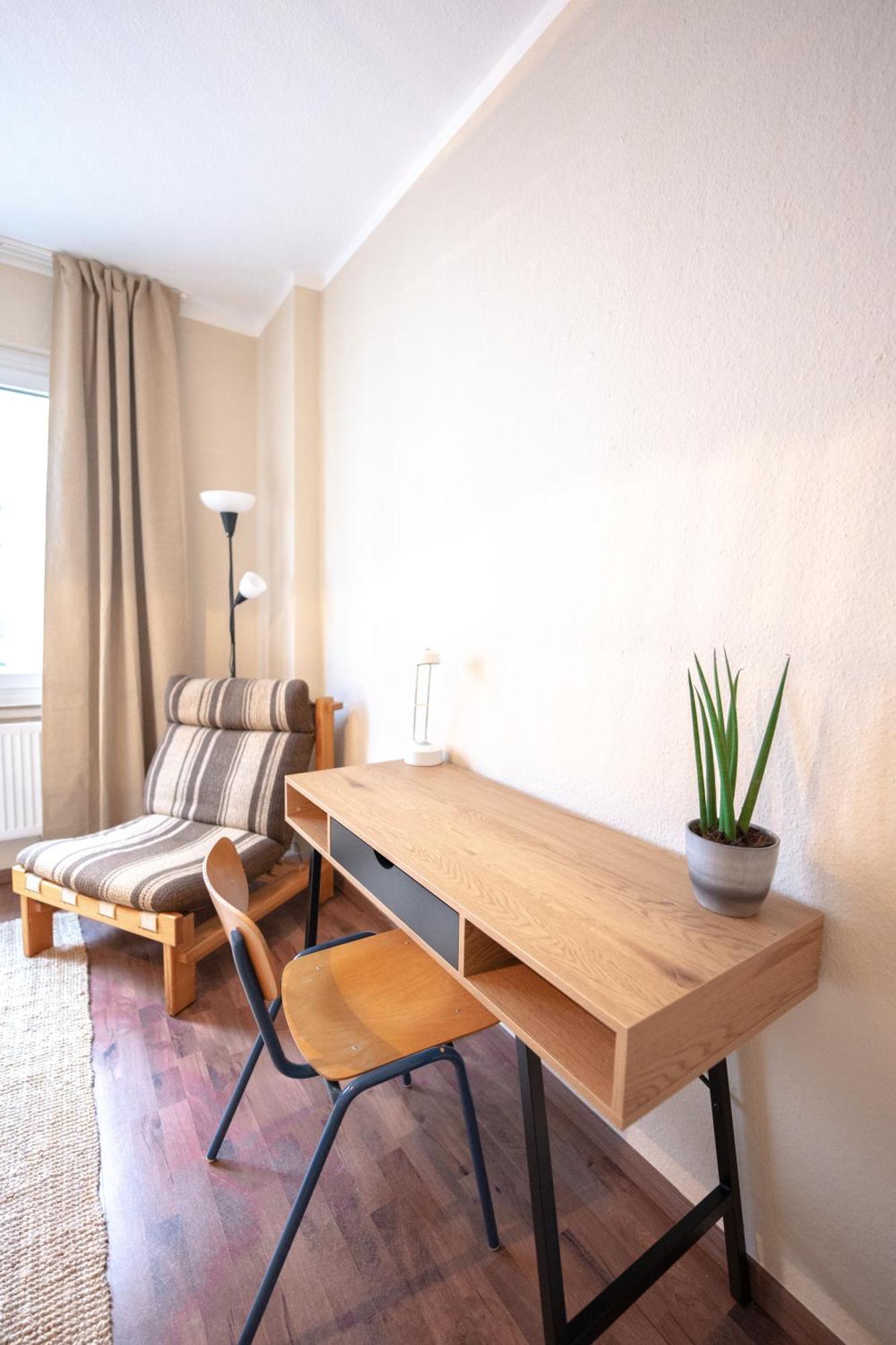 -Super Zentrales Zimmer- Direkt An Der Lutter! ビーレフェルト エクステリア 写真